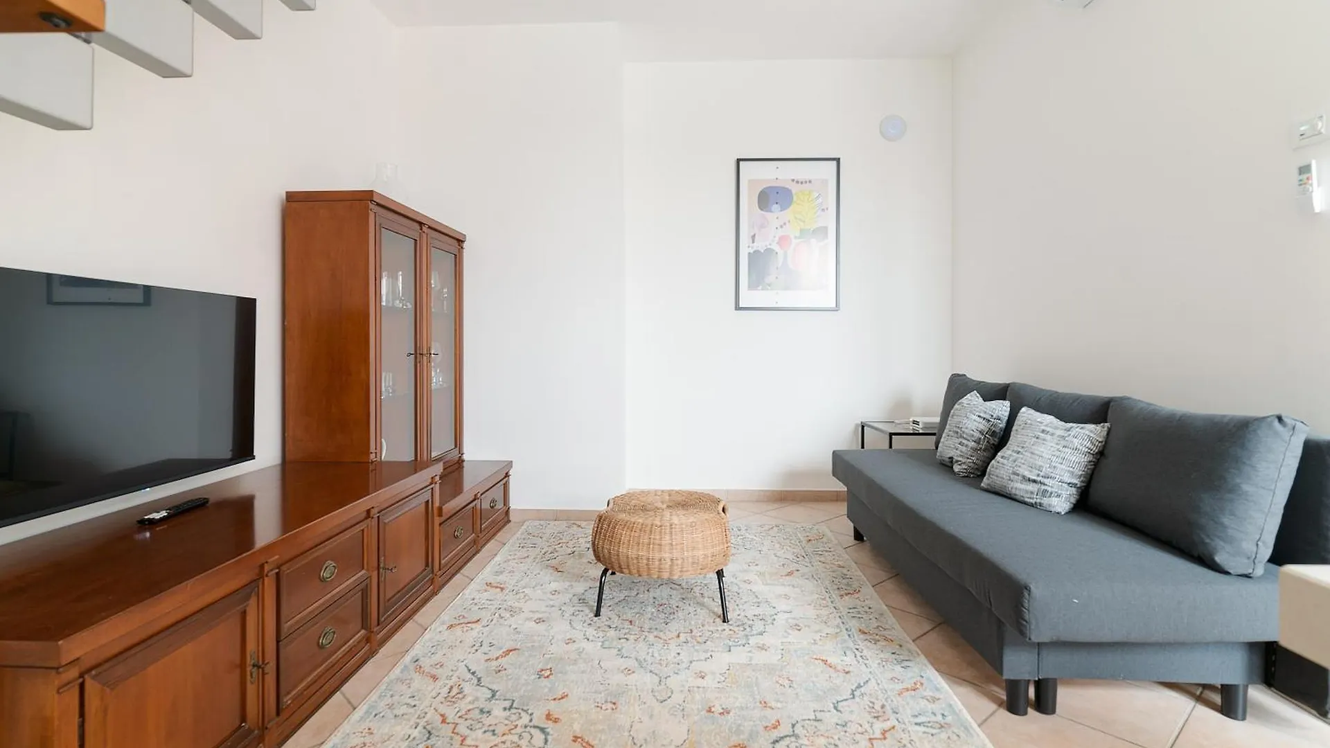 Spacious Apartment 600 Mt To Metro M3 Comasina Milan